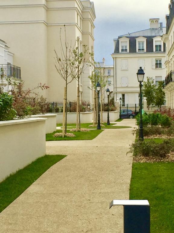 Fantasy By Dream Apartments เซร์ริส ภายนอก รูปภาพ